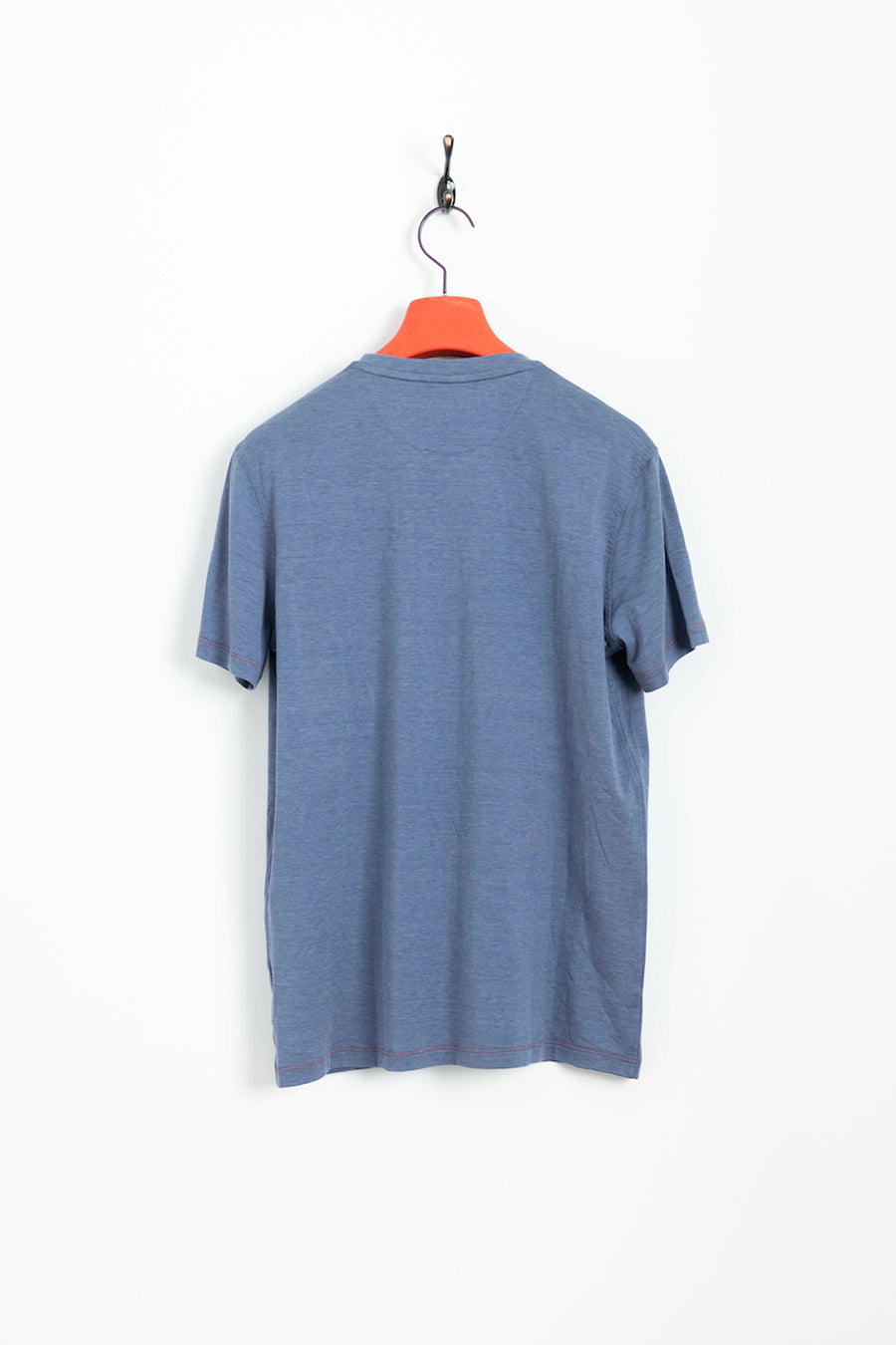 Basic pocket t shirt